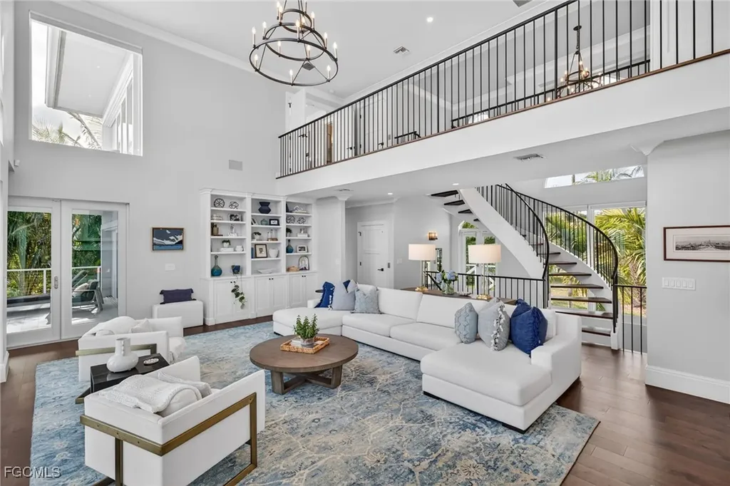 1552 San Carlos Bay Drive Sanibel FL 33957