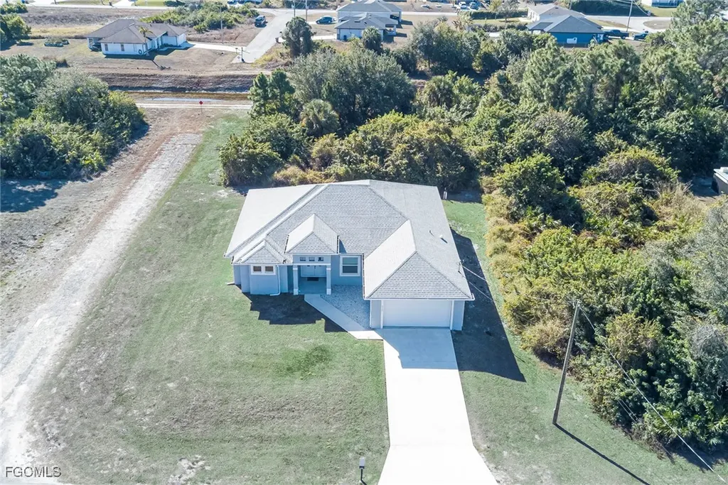 3309 30th Street SW Lehigh Acres FL 33976