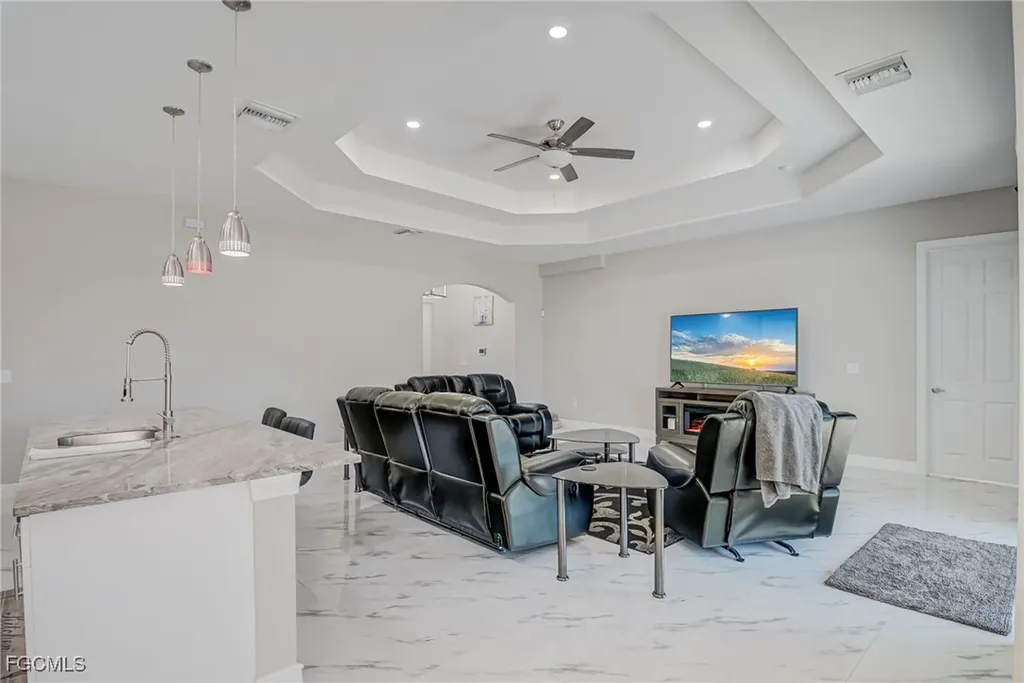 3309 30th Street SW Lehigh Acres FL 33976
