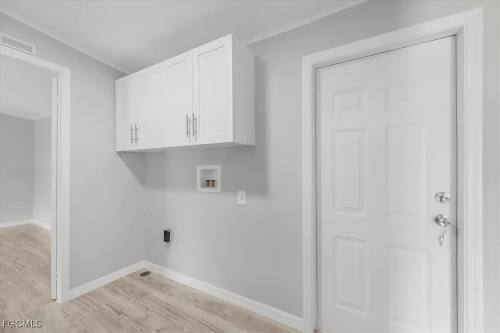 671 Bennett Avenue Labelle FL 33935