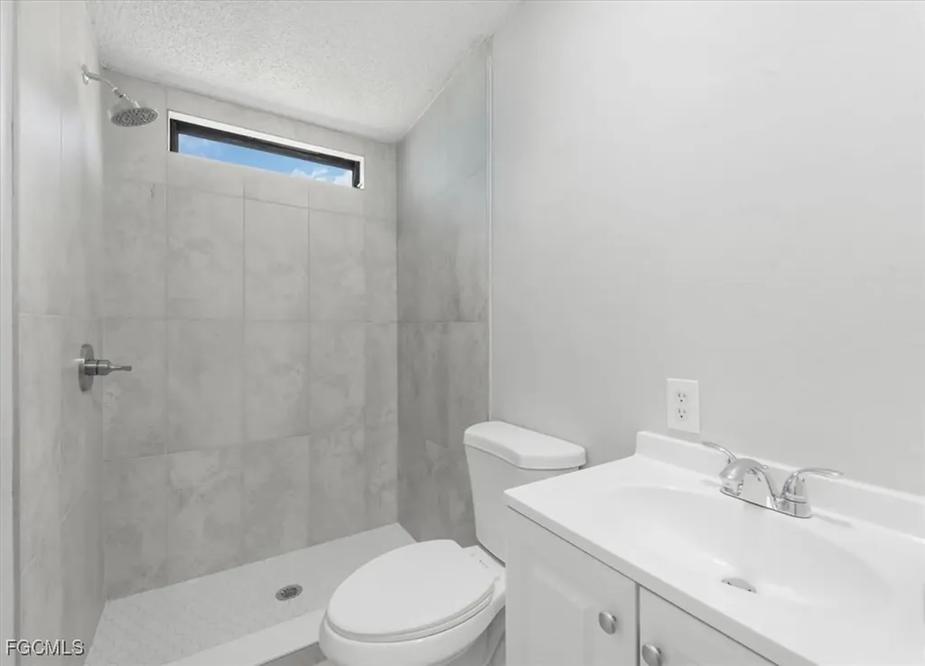 671 Bennett Avenue Labelle FL 33935