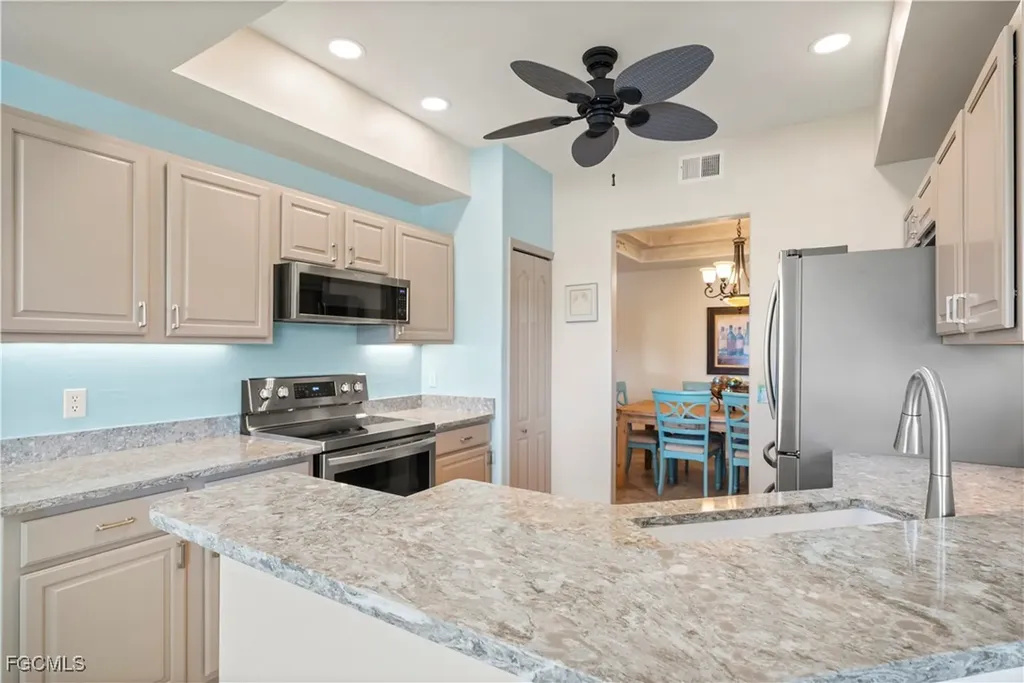 11271 Jacana Court Fort Myers FL 33908