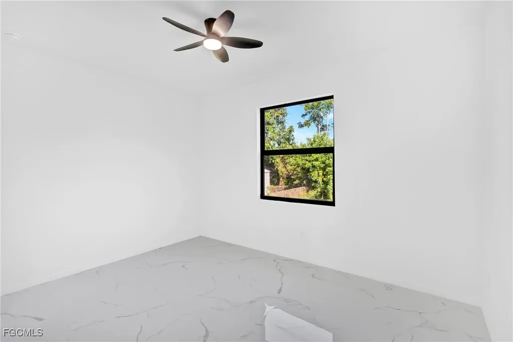 2910 9th Street W Lehigh Acres FL 33971