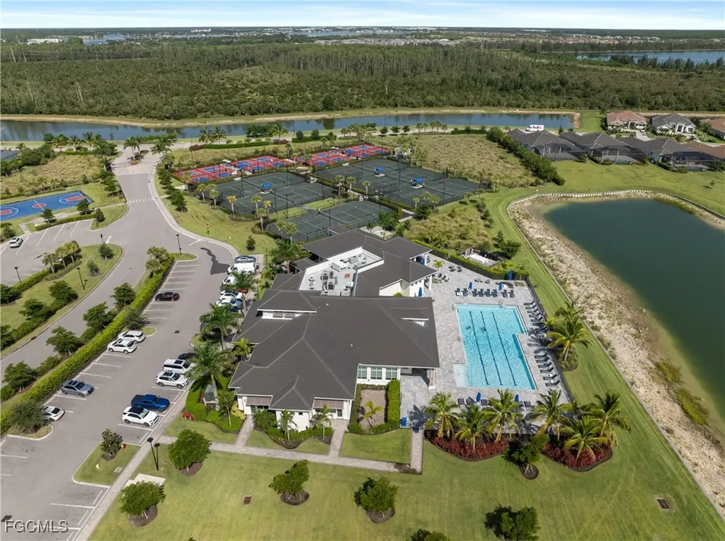 19001 Aqua Shore Drive Fort Myers FL 33913