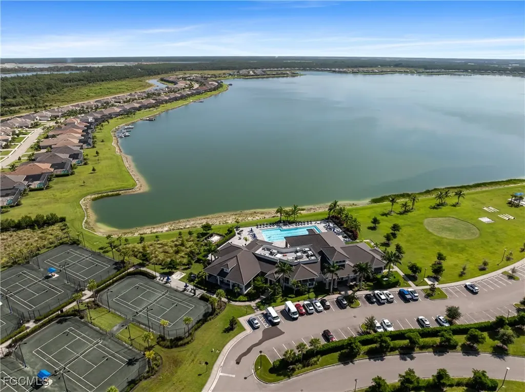 19001 Aqua Shore Drive Fort Myers FL 33913