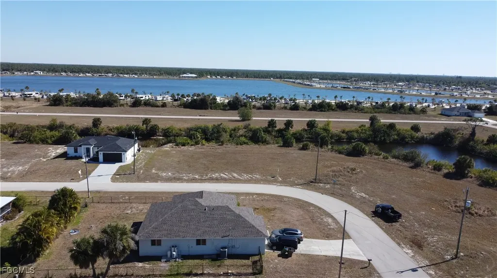 4123 NW 36th Place Cape Coral FL 33993