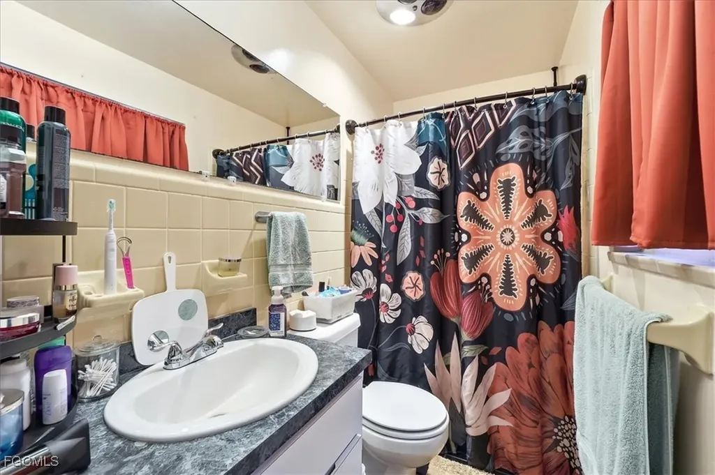4311 S Pacific Circle North Fort Myers FL 33903