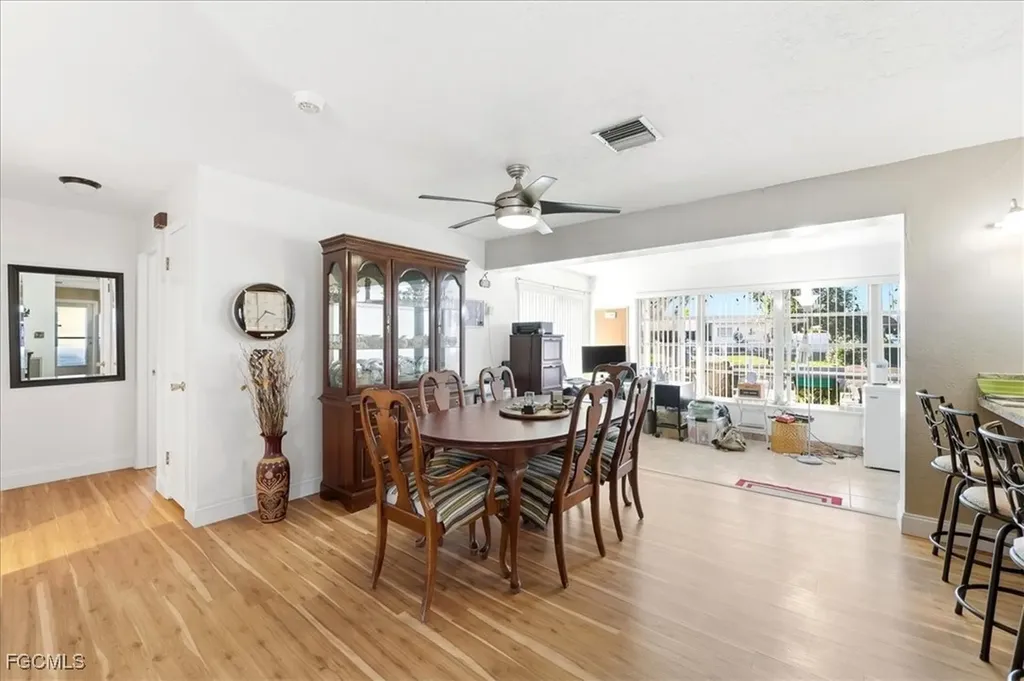4311 S Pacific Circle North Fort Myers FL 33903