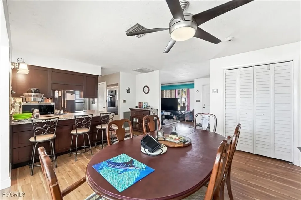 4311 S Pacific Circle North Fort Myers FL 33903