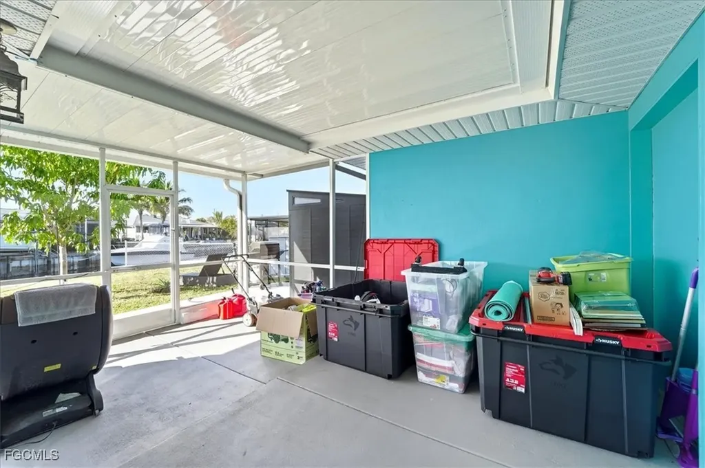 4311 S Pacific Circle North Fort Myers FL 33903