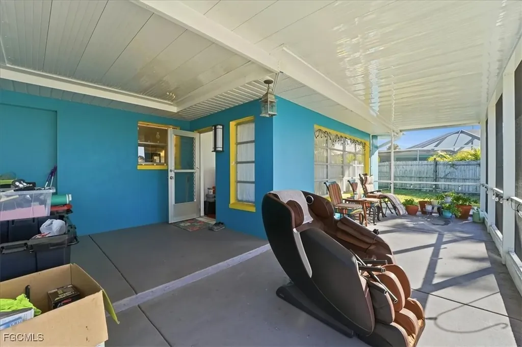 4311 S Pacific Circle North Fort Myers FL 33903