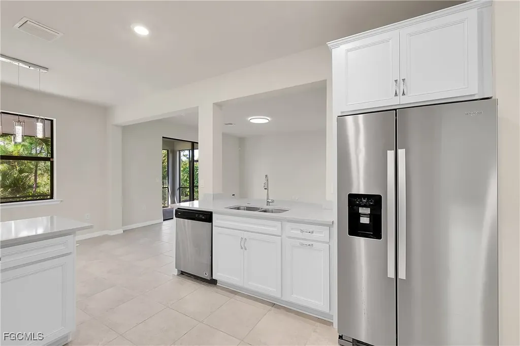 4085 Spotted Eagle Way Fort Myers FL 33966