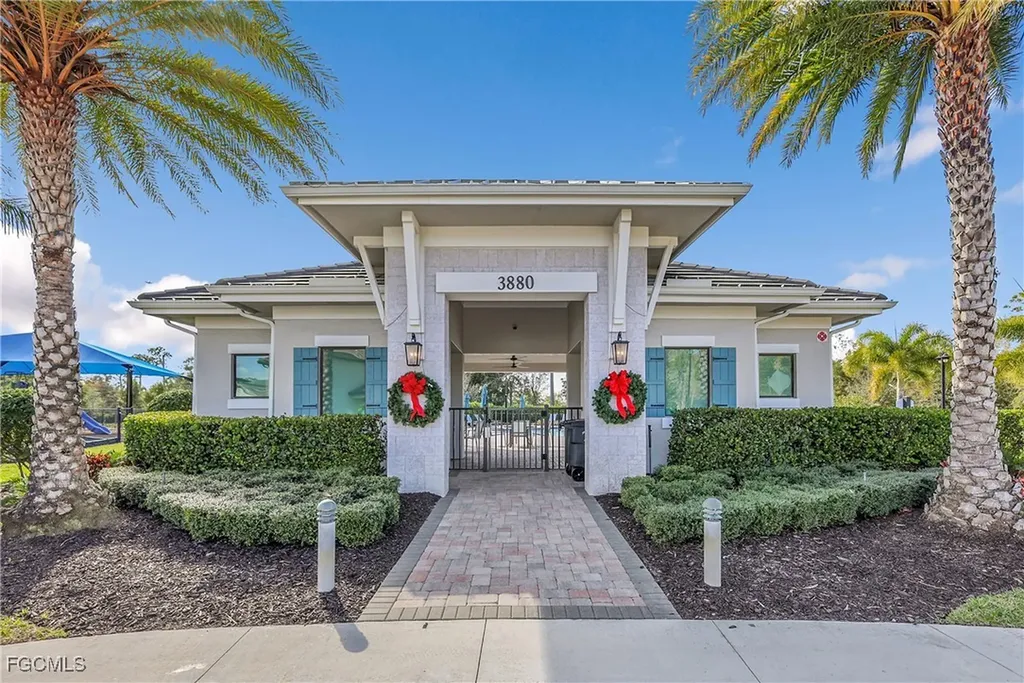 4085 Spotted Eagle Way Fort Myers FL 33966
