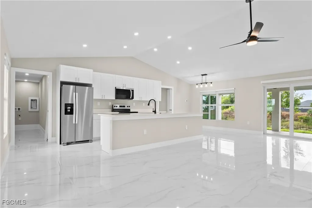 4010 NE 12th Court Cape Coral FL 33909