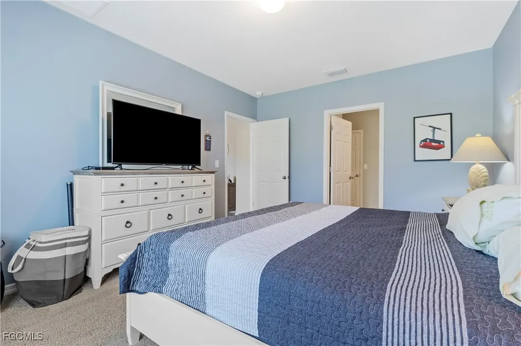 2208 Pigeon Plum Way North Fort Myers FL 33917