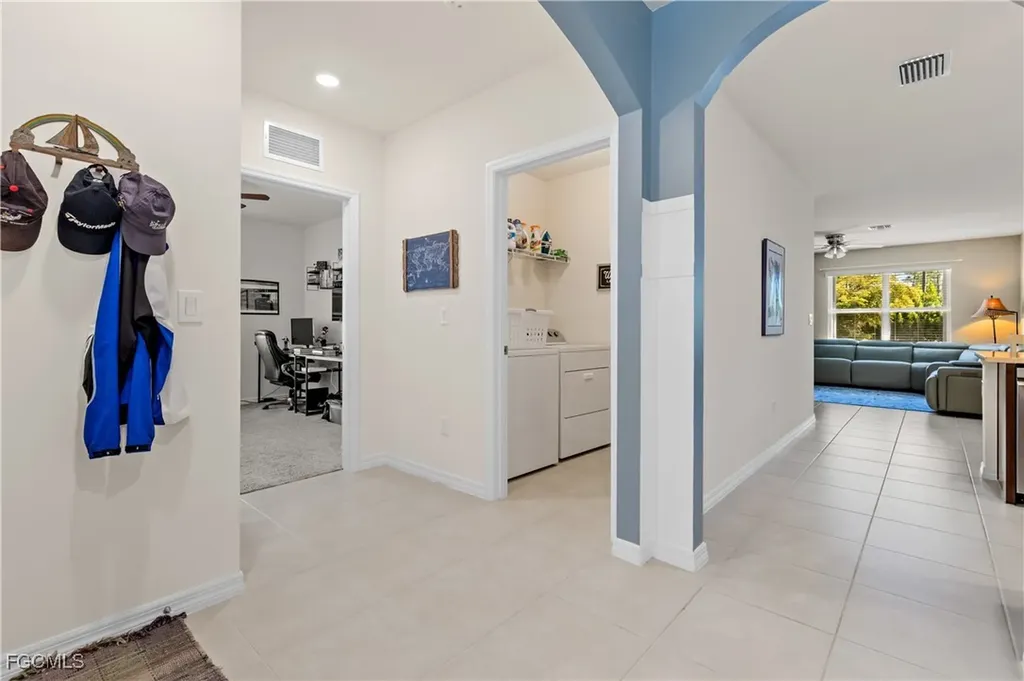 2208 Pigeon Plum Way North Fort Myers FL 33917