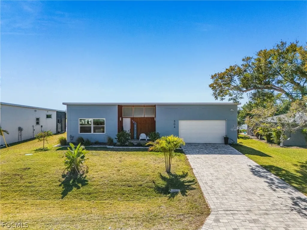 504 NE 9th Street Cape Coral FL 33909