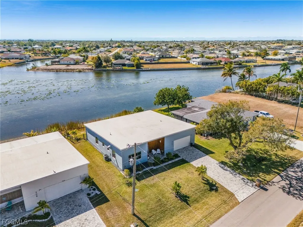 504 NE 9th Street Cape Coral FL 33909