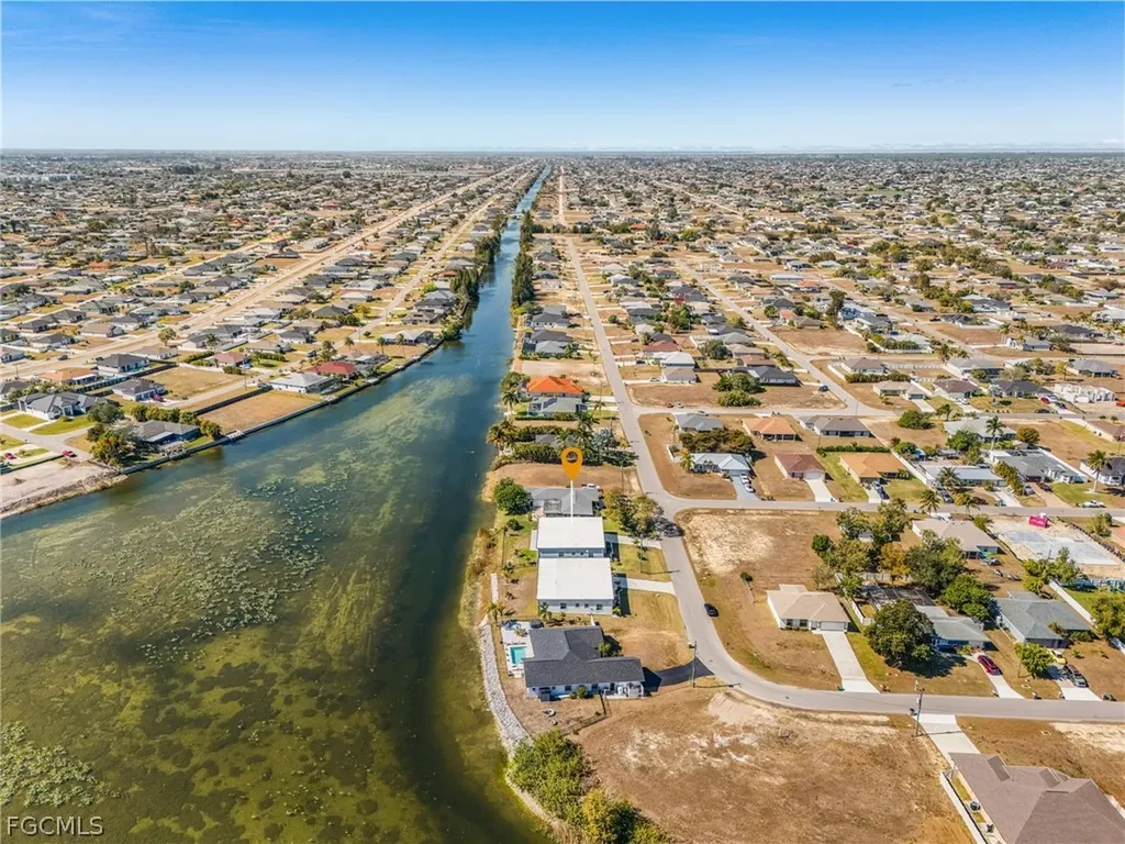 504 NE 9th Street Cape Coral FL 33909
