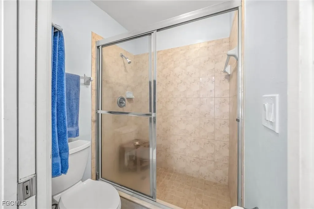 6486 Royal Woods Drive Fort Myers FL 33908