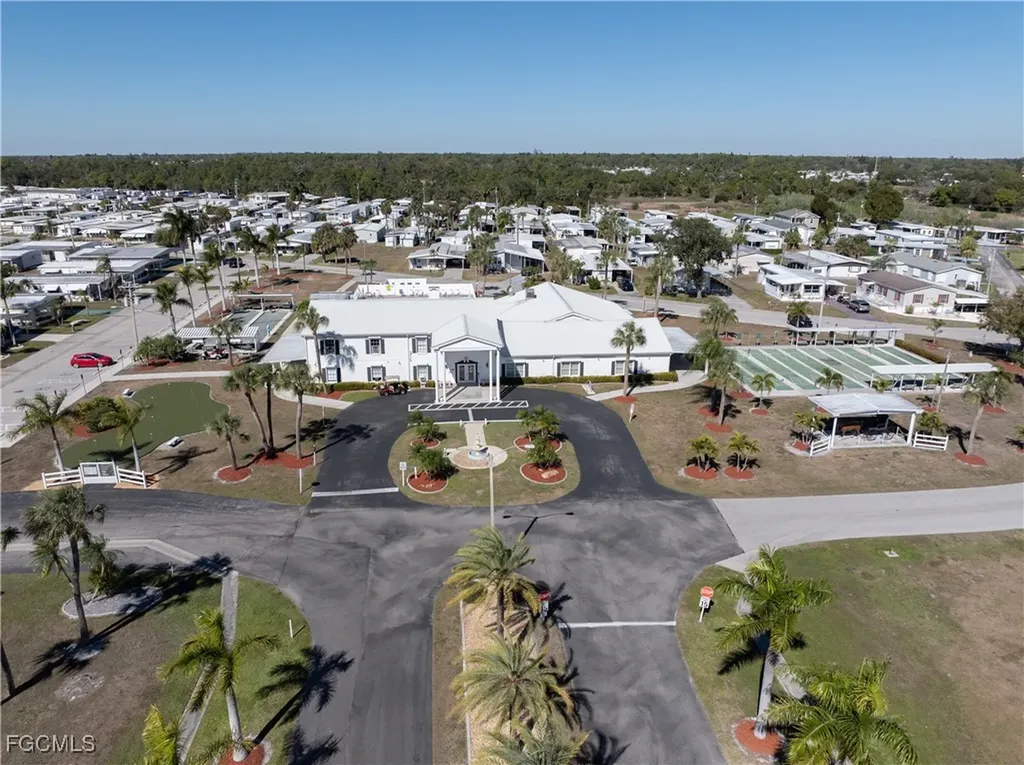 205 Carriage Lane North Fort Myers FL 33917