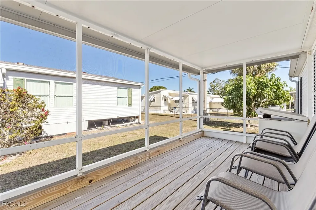 205 Carriage Lane North Fort Myers FL 33917