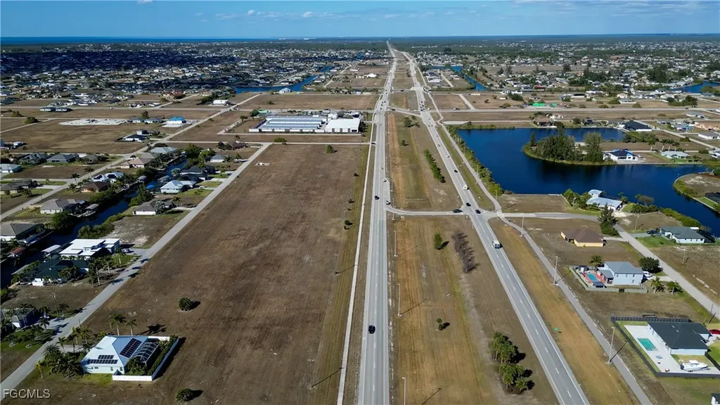 528-600 Burnt Store Road N Cape Coral FL 33993