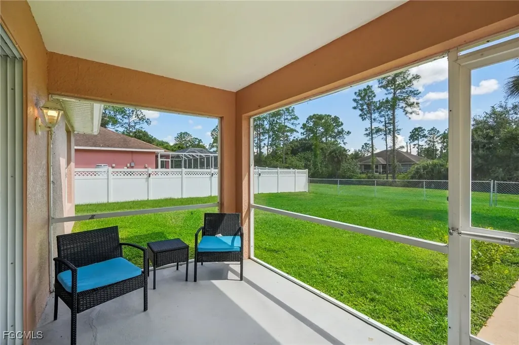 940 Belmont Street E Lehigh Acres FL 33974