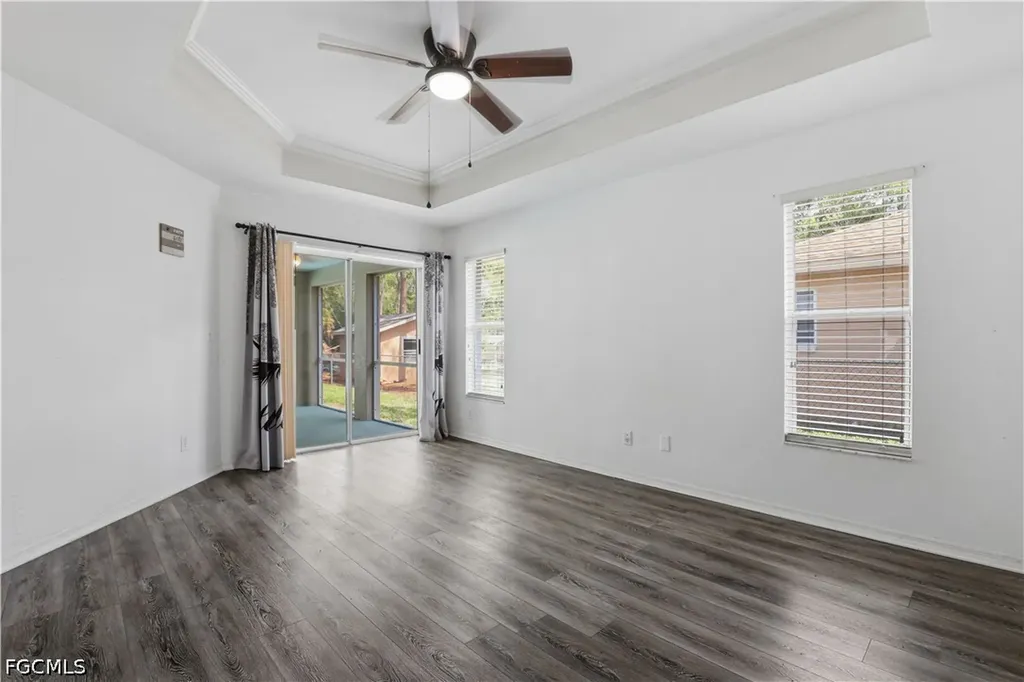 530 7th Street SW Naples FL 34117