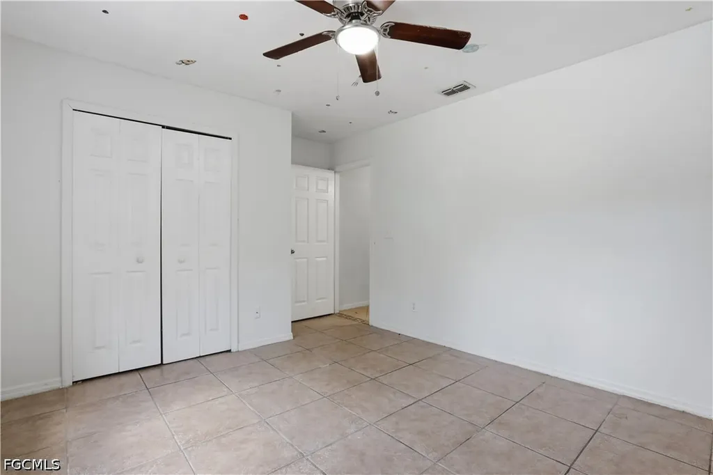 530 7th Street SW Naples FL 34117