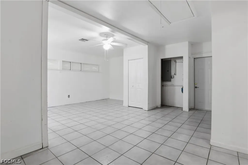 530 7th Street SW Naples FL 34117