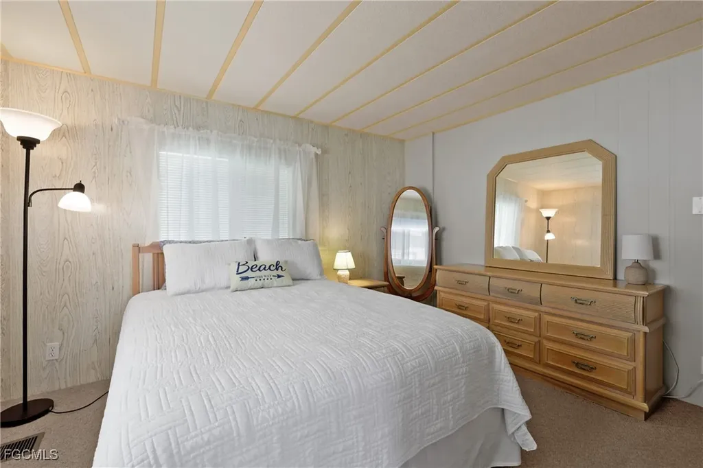 26060 Kings Road Bonita Springs FL 34135