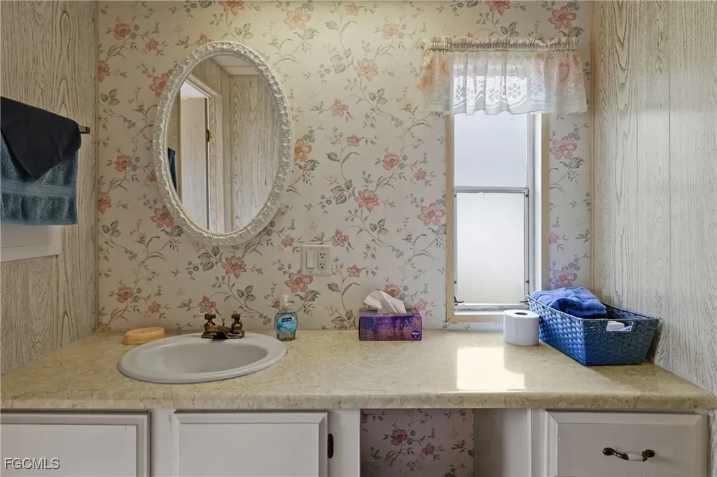 26060 Kings Road Bonita Springs FL 34135