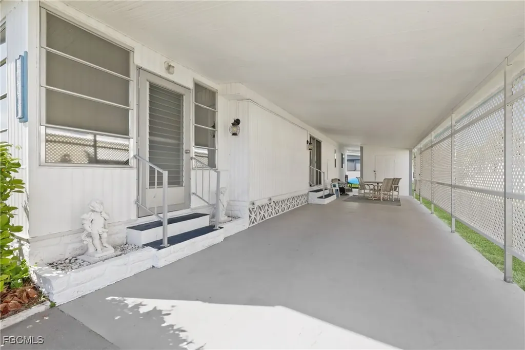 26060 Kings Road Bonita Springs FL 34135