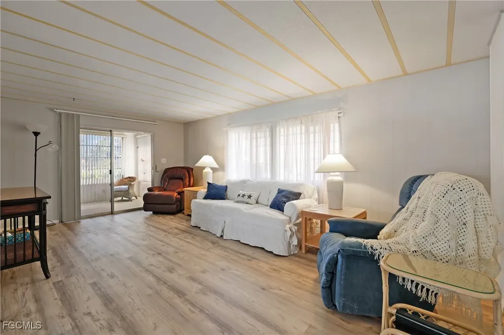 26060 Kings Road Bonita Springs FL 34135