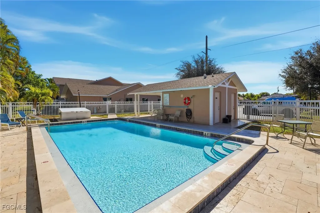 1103 SE 8th Terrace Cape Coral FL 33990