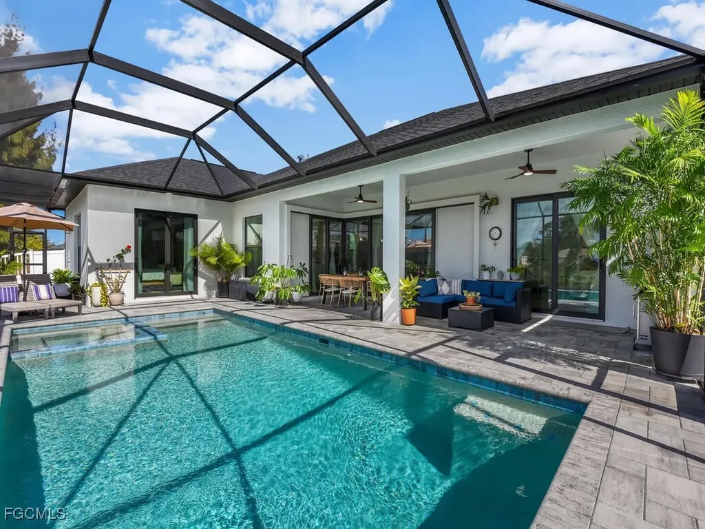 1826 SW 17th Avenue Cape Coral FL 33991