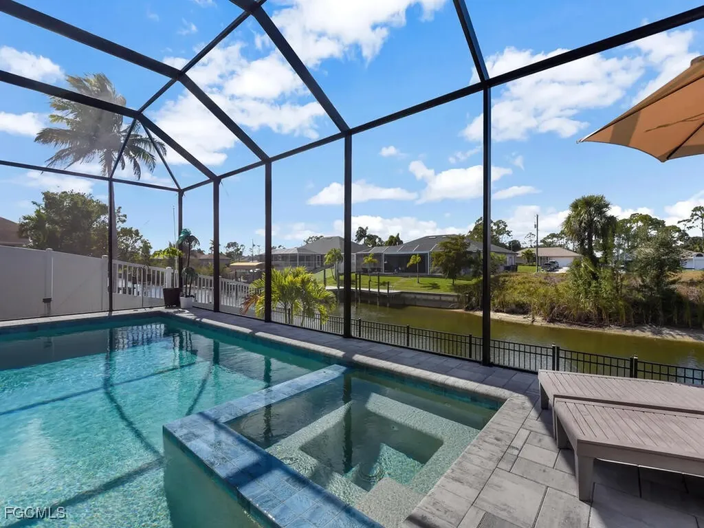 1826 SW 17th Avenue Cape Coral FL 33991