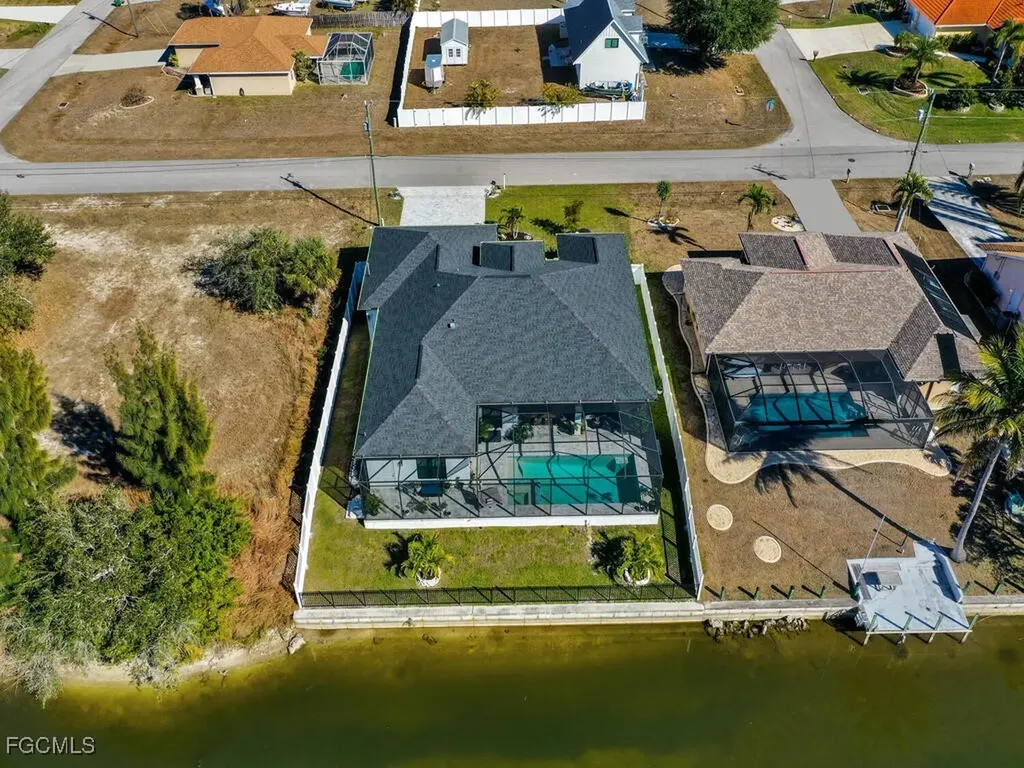 1826 SW 17th Avenue Cape Coral FL 33991