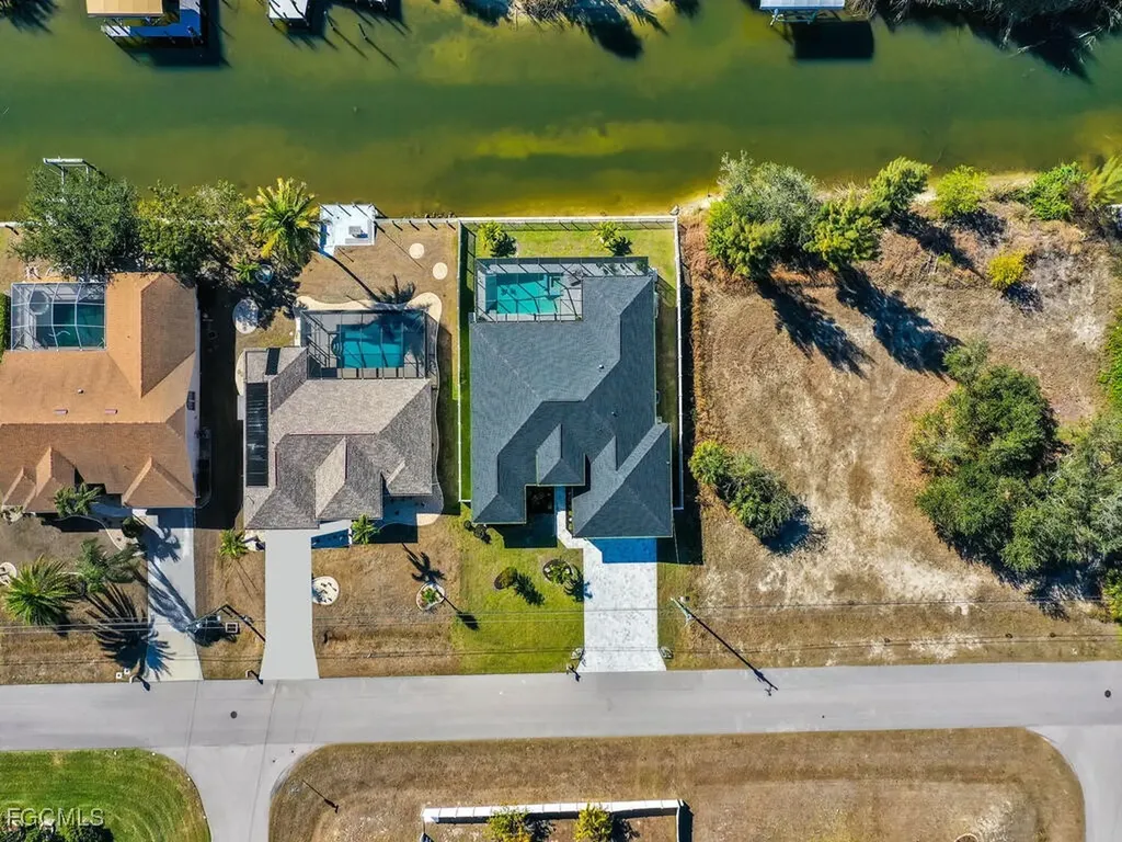 1826 SW 17th Avenue Cape Coral FL 33991