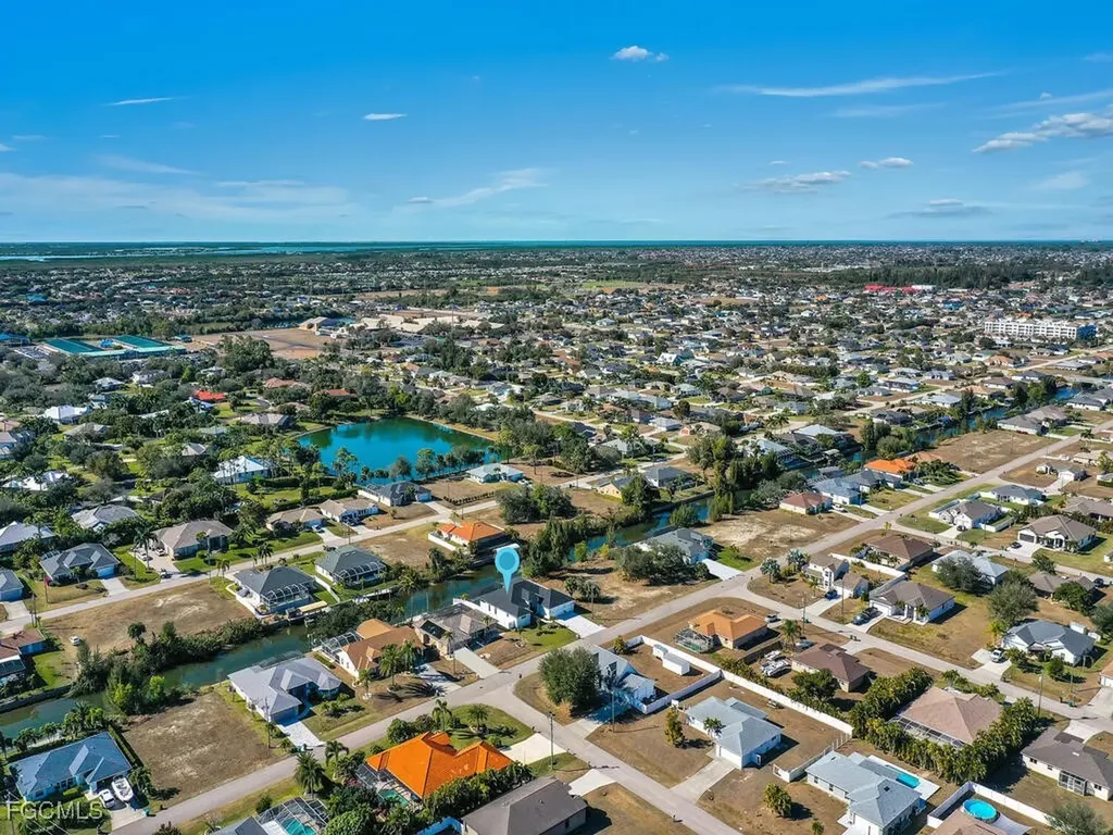 1826 SW 17th Avenue Cape Coral FL 33991