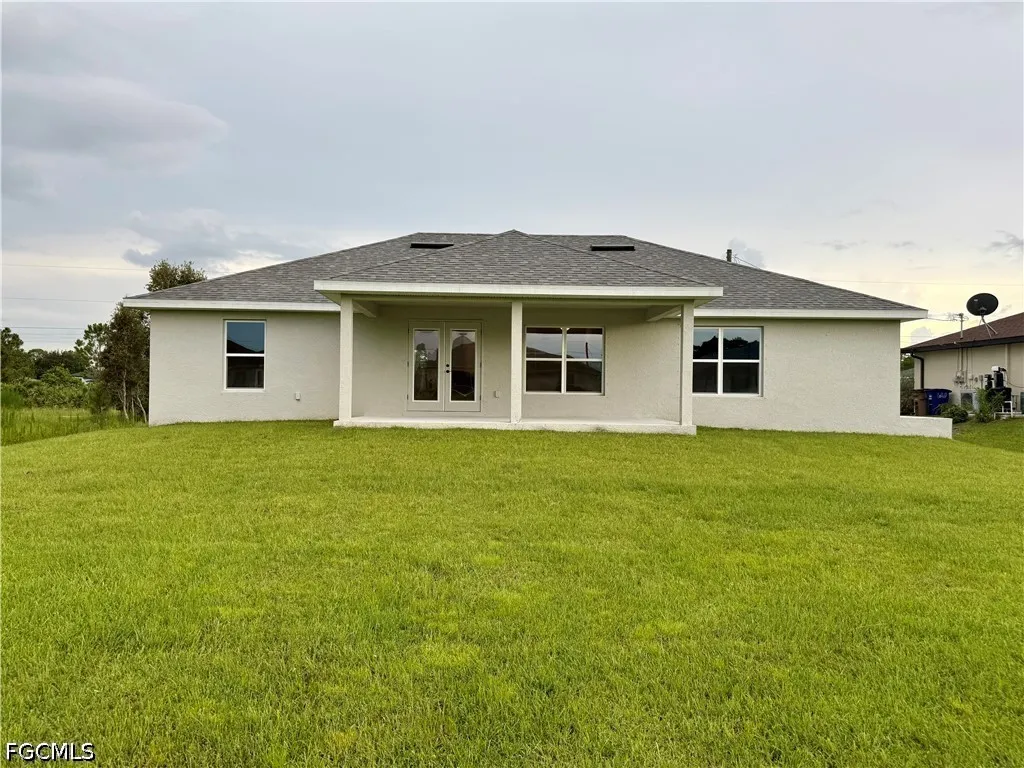 2812 43rd Street W Lehigh Acres FL 33971