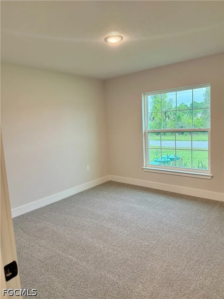 2812 43rd Street W Lehigh Acres FL 33971