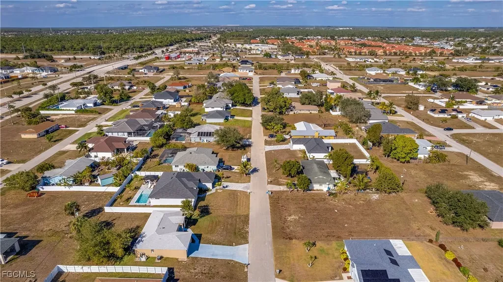 2102 NE 17th Avenue Cape Coral FL 33909