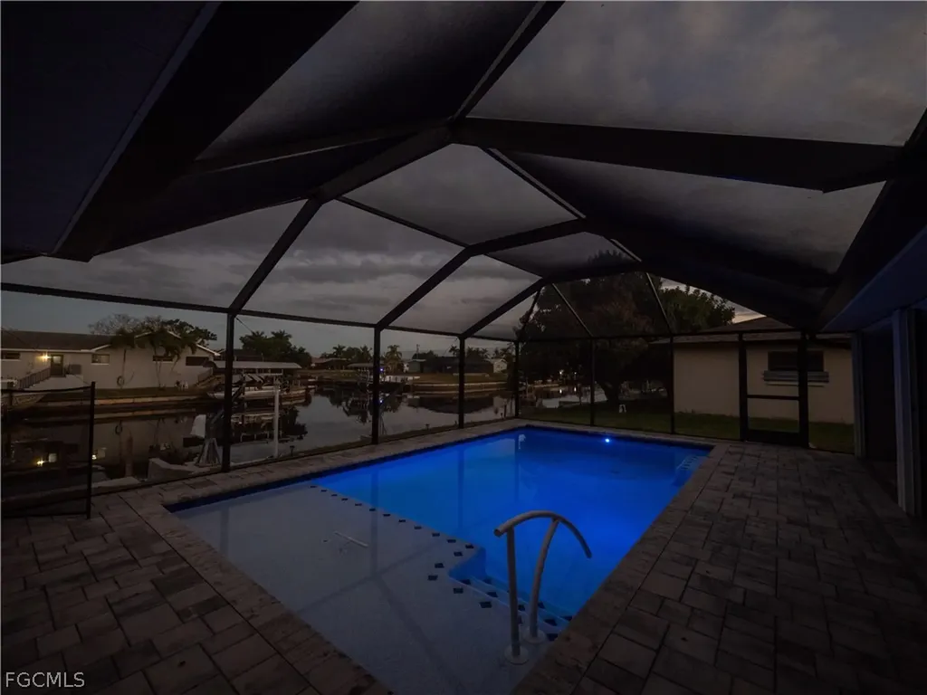 2201 SE 10th Avenue Cape Coral FL 33990