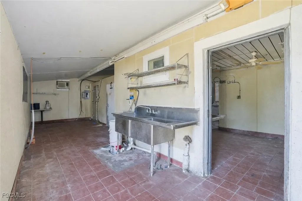 16541 San Carlos Boulevard Fort Myers FL 33908