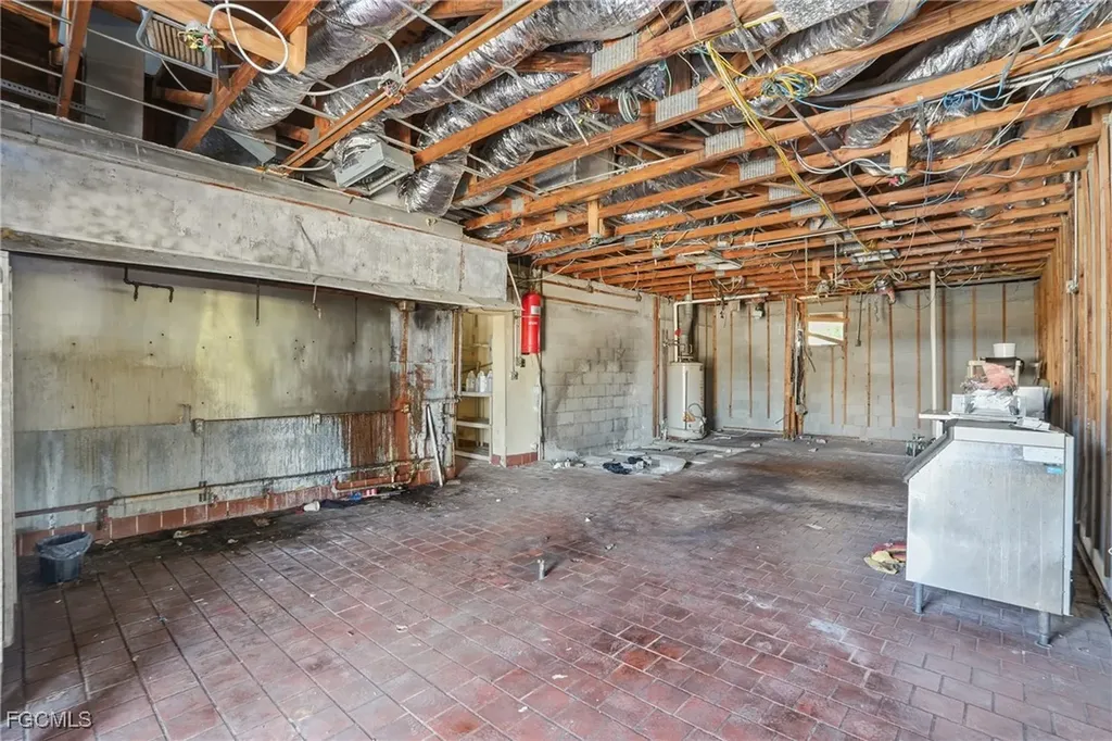 16541 San Carlos Boulevard Fort Myers FL 33908