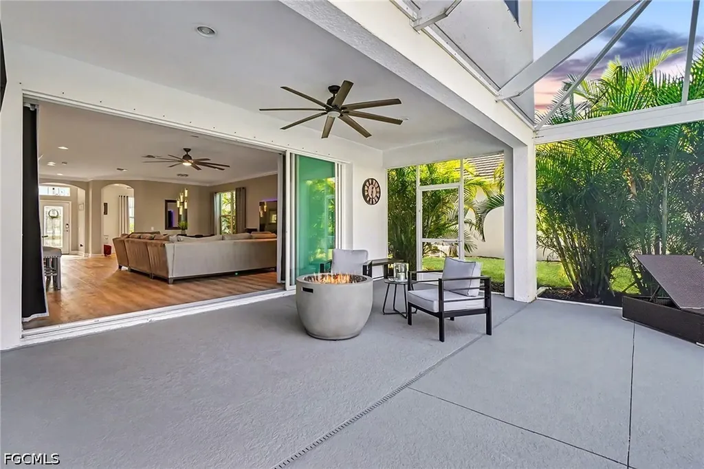2705 Lambay Court Cape Coral FL 33991