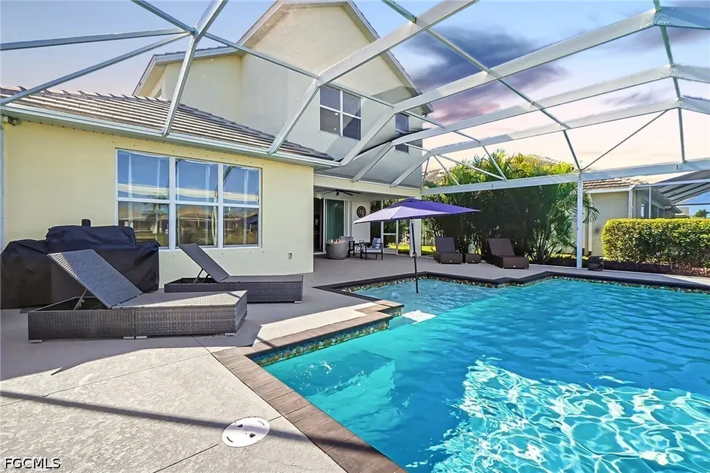 2705 Lambay Court Cape Coral FL 33991