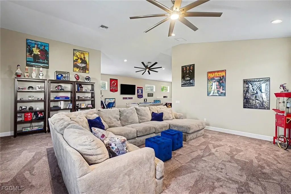 2705 Lambay Court Cape Coral FL 33991